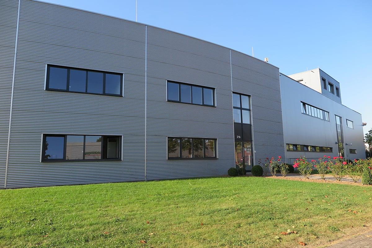 RackSolutions EU Office (desktop image) RackSolutions EU Office (desktop image)